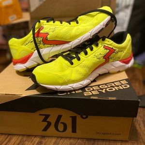 361 Feisu Racing Flat - NEW CONDITION